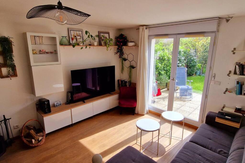 Maison Cosy-Jo24 A Voisins-Le-Bx Экстерьер фото